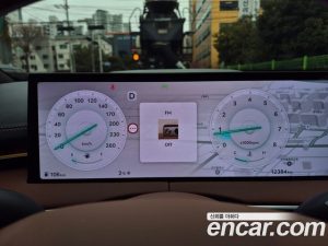 Genesis GV70 2.5T Бензин AWD 2025 года из Южной Кореи