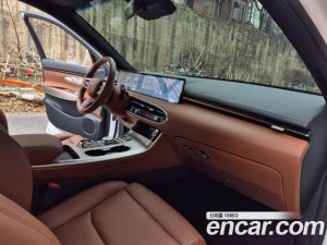 Genesis GV70 2.5T Бензин AWD 2025 года из Южной Кореи