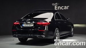 Mercedes-Benz S-Class S400 d 4MATIC 2023 года из Южной Кореи