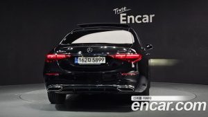 Mercedes-Benz S-Class S400 d 4MATIC 2023 года из Южной Кореи