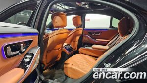 Mercedes-Benz S-Class S400 d 4MATIC 2023 года из Южной Кореи