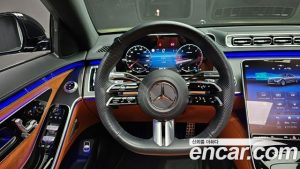 Mercedes-Benz S-Class S400 d 4MATIC 2023 года из Южной Кореи