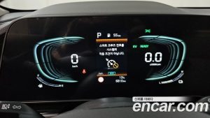 Kia Niro Prestige 2025 года из Южной Кореи