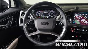 Audi Q4 e-tron 45 2025 года из Южной Кореи