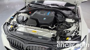 BMW 3-Series 330e M Sport 2023 года из Южной Кореи