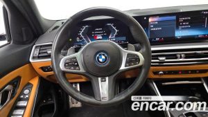 BMW 3-Series 330e M Sport 2023 года из Южной Кореи