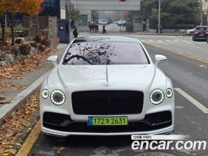 Bentley Flying Spur 4.0 S 2023 года из Южной Кореи