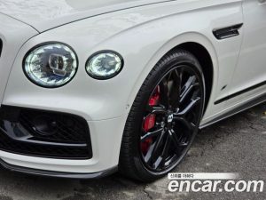 Bentley Flying Spur 4.0 S 2023 года из Южной Кореи