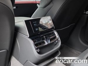 Bentley Flying Spur 4.0 S 2023 года из Южной Кореи