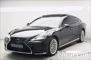 Lexus LS 3.5 AWD 2024 года из Южной Кореи