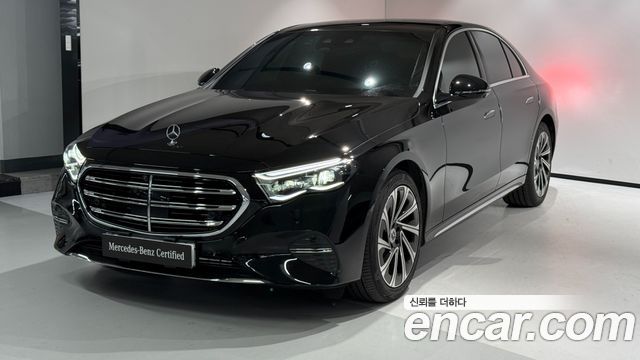 Mercedes-Benz E-Class E300 4MATIC Exclusive 2025 года из Кореи
