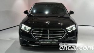 Mercedes-Benz E-Class E300 4MATIC Exclusive 2025 года из Южной Кореи