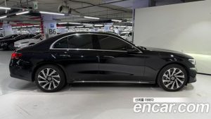 Mercedes-Benz E-Class E300 4MATIC Exclusive 2025 года из Южной Кореи