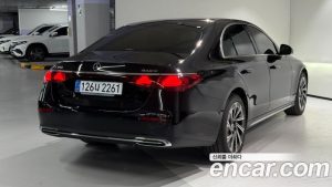 Mercedes-Benz E-Class E300 4MATIC Exclusive 2025 года из Южной Кореи