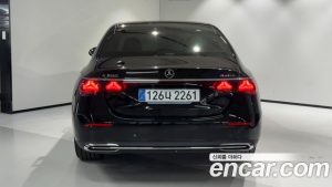 Mercedes-Benz E-Class E300 4MATIC Exclusive 2025 года из Южной Кореи