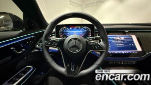 Mercedes-Benz E-Class E300 4MATIC Exclusive 2025 года из Южной Кореи