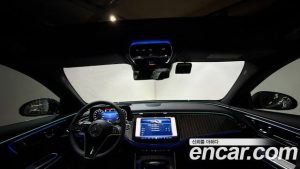 Mercedes-Benz E-Class E300 4MATIC Exclusive 2025 года из Южной Кореи
