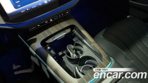 Mercedes-Benz E-Class E300 4MATIC Exclusive 2025 года из Южной Кореи