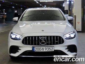 Mercedes-Benz E-Class E250 AMG Line 2023 года из Южной Кореи
