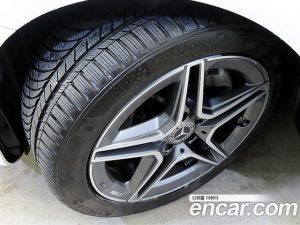 Mercedes-Benz E-Class E250 AMG Line 2023 года из Южной Кореи