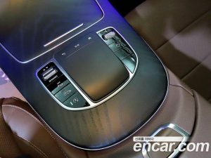 Mercedes-Benz E-Class E250 AMG Line 2023 года из Южной Кореи