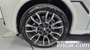 BMW X6 xDrive40i M Sport 2024 года из Южной Кореи