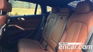 BMW X6 xDrive40i M Sport 2024 года из Южной Кореи