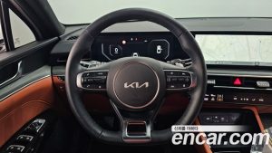 Kia K5 1.6 Turbo 2024 года из Южной Кореи