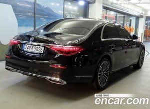 Mercedes-Benz S-Class S350 d 4MATIC 2025 года из Южной Кореи
