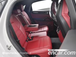 Porsche Cayenne 3.0 Coupe 2022 года из Южной Кореи