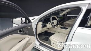 Kia K8 Signature 2025 года из Южной Кореи