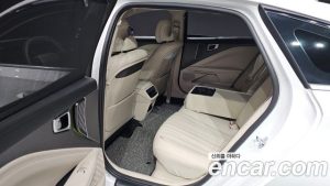 Kia K8 Signature 2025 года из Южной Кореи