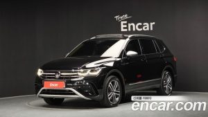 Volkswagen Tiguan 2.0 TSI Prestige 2023 года из Южной Кореи