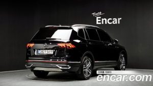 Volkswagen Tiguan 2.0 TSI Prestige 2023 года из Южной Кореи