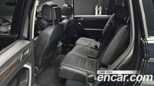 Volkswagen Tiguan 2.0 TSI Prestige 2023 года из Южной Кореи