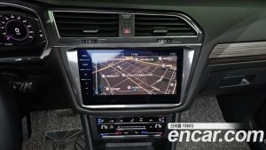 Volkswagen Tiguan 2.0 TSI Prestige 2023 года из Южной Кореи