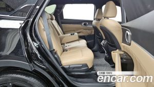 Kia Sorento Бензин 2.5T 4WD 2025 года из Южной Кореи