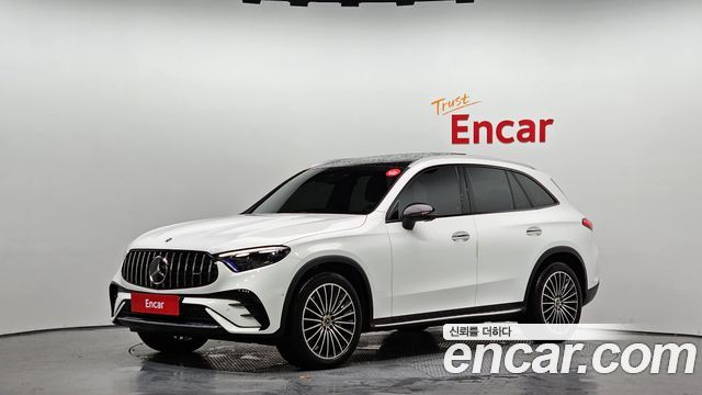 Mercedes-Benz GLC-Class GLC300 4MATIC AMG Line 2025 года из Кореи