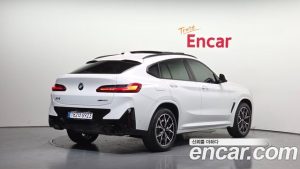 BMW X4 xDrive20i M Sport PRO 2023 года из Южной Кореи