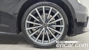 Audi A5 40 TFSI 4WD Premium Sportback 2023 года из Южной Кореи