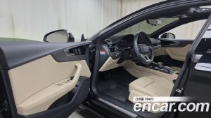 Audi A5 40 TFSI 4WD Premium Sportback 2023 года из Южной Кореи