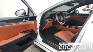 Kia K5 1.6 Turbo 2024 года из Южной Кореи