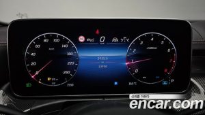 Mercedes-Benz C-Class C300 4MATIC AMG Line 2023 года из Южной Кореи