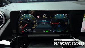 Mercedes-Benz EQA EQA250 AMG LINE 2023 года из Южной Кореи