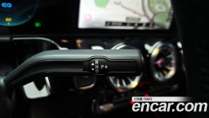 Mercedes-Benz EQA EQA250 AMG LINE 2023 года из Южной Кореи