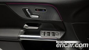 Mercedes-Benz EQA EQA250 AMG LINE 2023 года из Южной Кореи