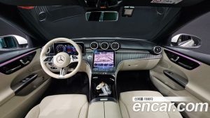 Mercedes-Benz C-Class C300 4MATIC Avantgarde 2024 года из Южной Кореи
