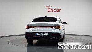 Hyundai AVANTE 1.6 2026 года из Южной Кореи