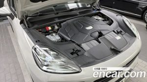 Porsche Cayenne 3.0 Coupe 2022 года из Южной Кореи