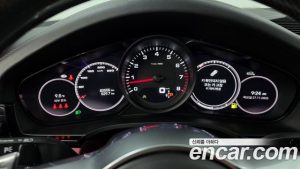 Porsche Cayenne 3.0 Coupe 2022 года из Южной Кореи
